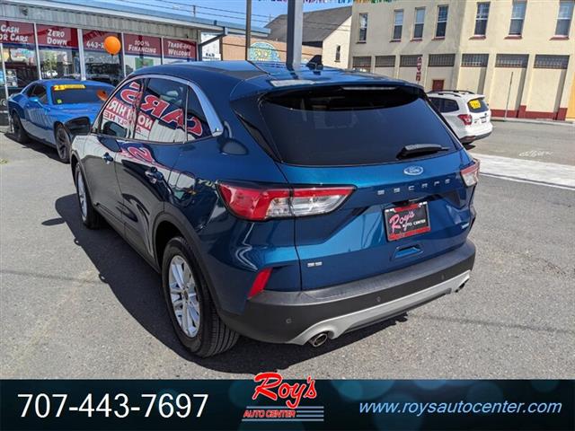 $15995 : 2020 Escape SE SUV image 6