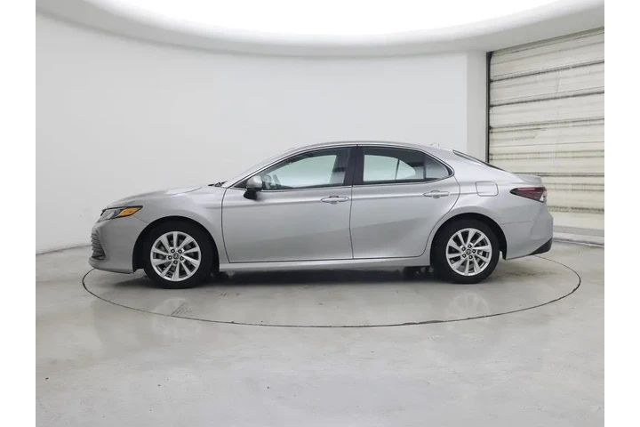 $24998 : Toyota Camry 2023 LE 4dr Sed image 3
