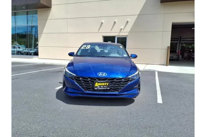 $17799 : Hyundai ELANTRA 2023 SEL 4dr image 2