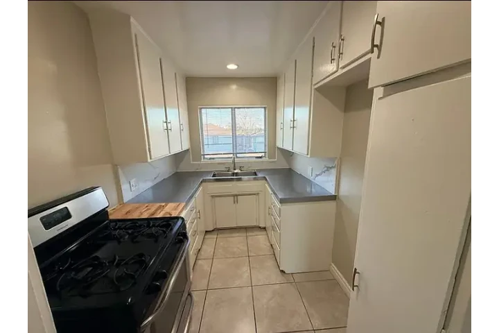 $1500 : Apartamento en alquiler image 3