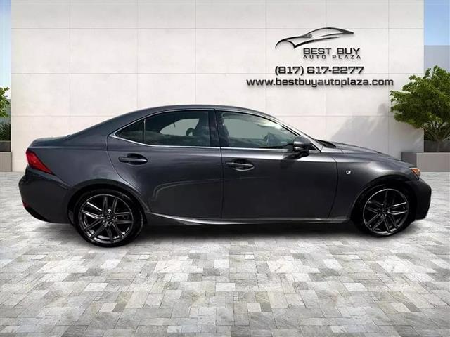 $19995 : 2014 LEXUS IS IS 350 SEDAN 4D image 9