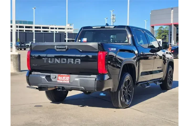 $39856 : Toyota Tundra 2023 4x4 SR5 4 image 7