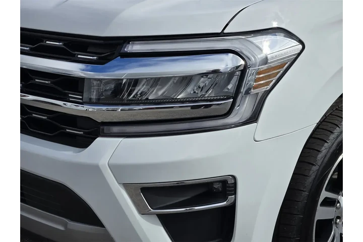 $38595 : Ford Expedition 2024 4x2 Lim image 9
