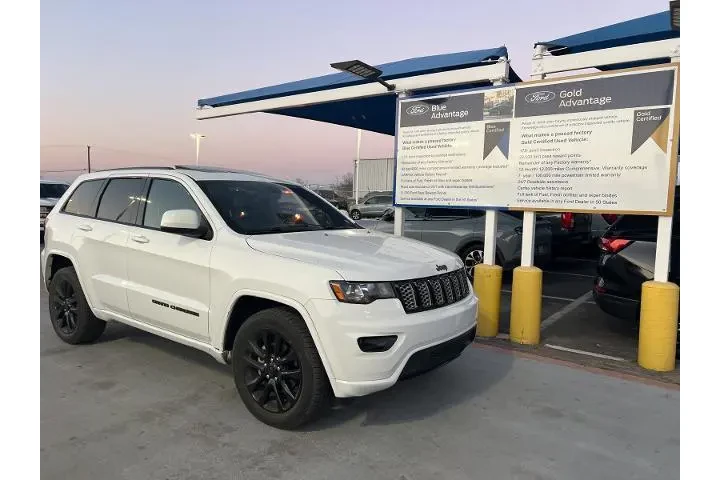 $17998 : Jeep Grand Cherokee 2020 4x4 image 2
