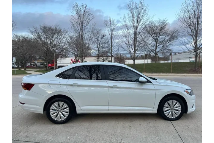 $9997 : 2019 Jetta S image 10
