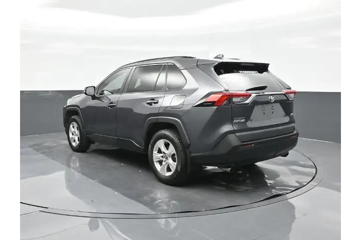$18849 : Toyota RAV4 2021 XLE 4dr SUV image 8
