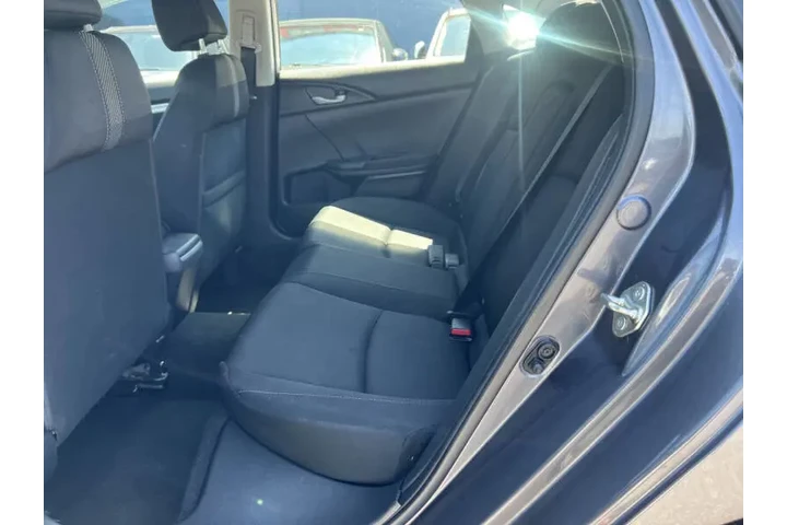 $11900 : 2017 Civic EX-T image 9