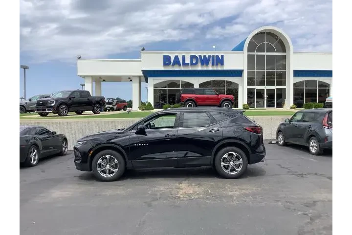 $26950 : Chevrolet Blazer 2023 LT 4dr image 4