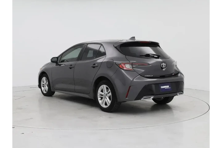 $19998 : Toyota Corolla Hatchback 202 image 2