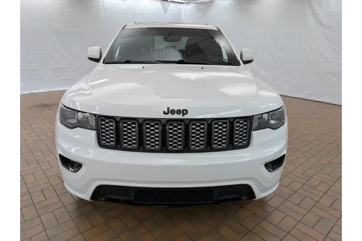 $18000 : Jeep Grand Cherokee 2018 4x4 image 2