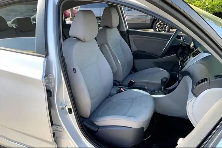 $6985 : Hyundai ACCENT 2017 SE 4dr S image 9