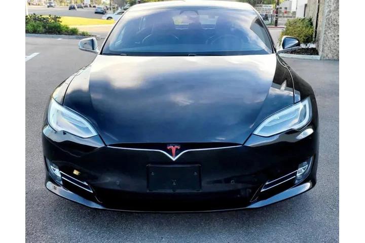 $29950 : 2018 Model S 75D image 6