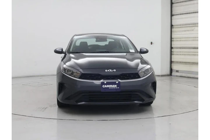 $18998 : Kia Forte 2023 LXS 4dr Sedan image 5