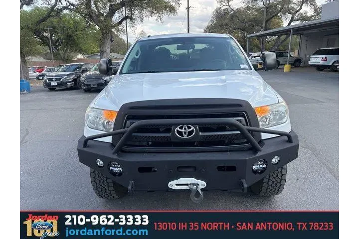 $16918 : Toyota Tundra 2012 4x4 Grade image 2