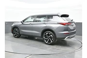 $22994 : Mitsubishi Outlander 2023 AW thumbnail