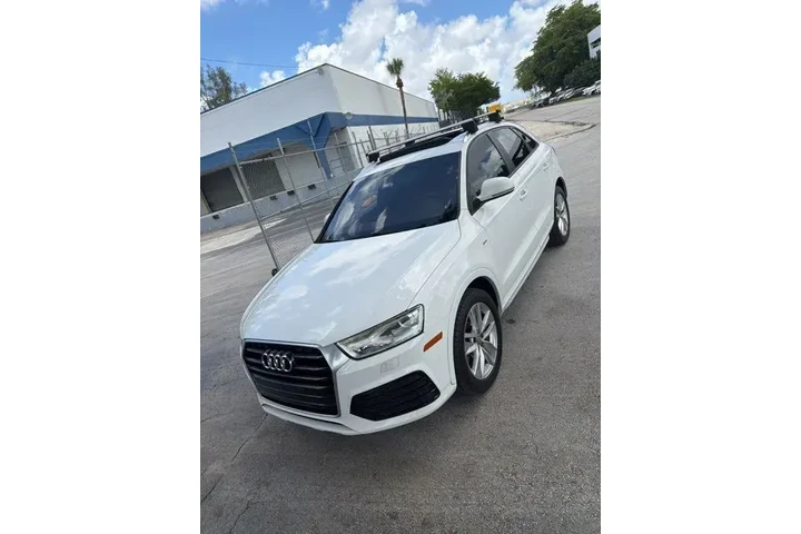 $6590 : Audi Q3 2018 2.0T Premium 4d image 2