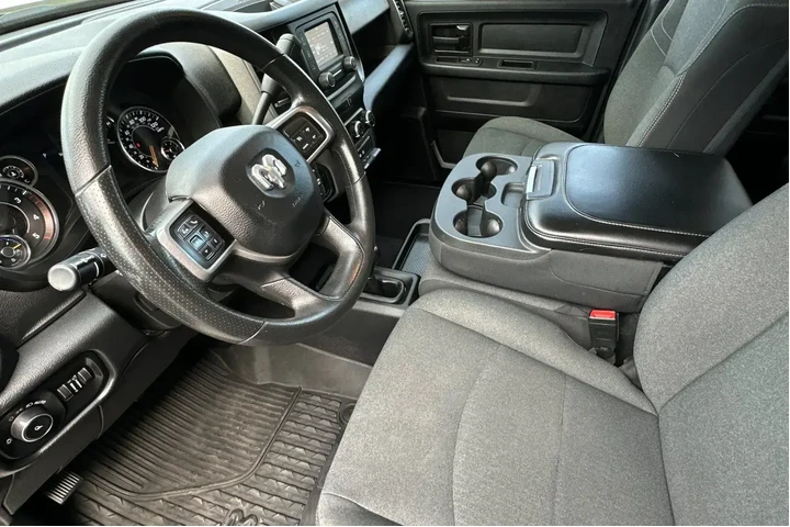 $40000 : Ram 2500 2020 4x4 Tradesman image 9