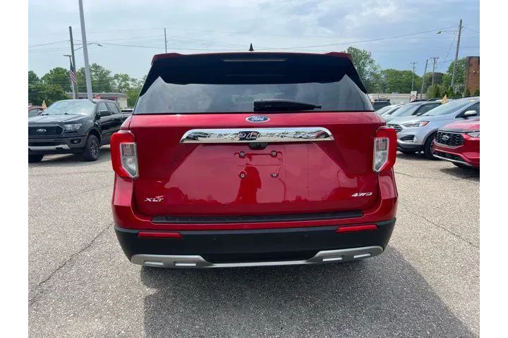 $33315 : Ford Explorer 2024 AWD XLT 4 image 5