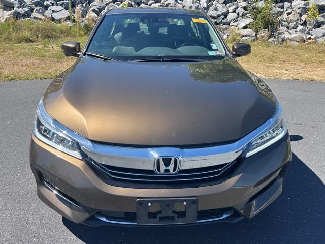 $17998 : PRE-OWNED 2017 HONDA ACCORD H image 4