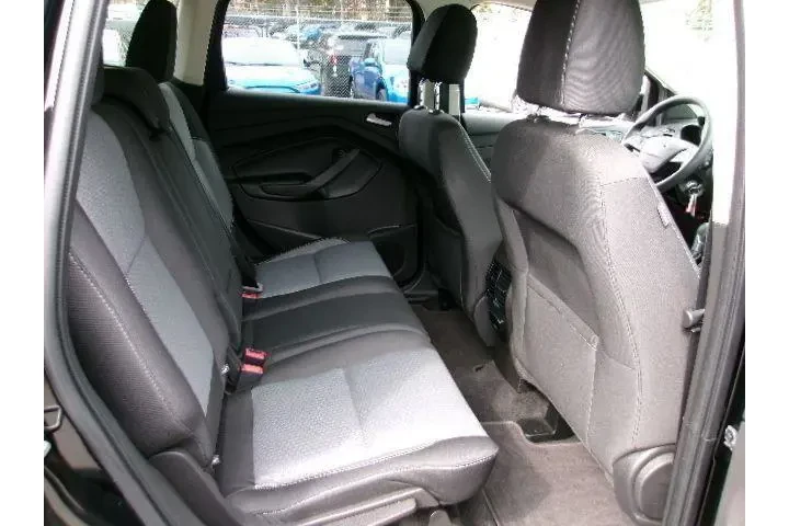 $15996 : Ford Escape 2017 AWD SE 4dr image 6