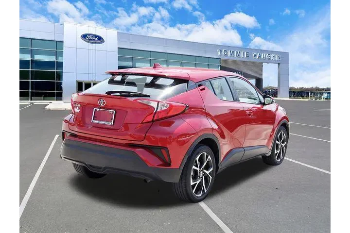 $20491 : Toyota C-HR 2021 LE 4dr Cros image 4