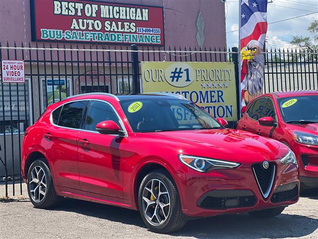 $26499 : 2021 Alfa Romeo Stelvio image 1