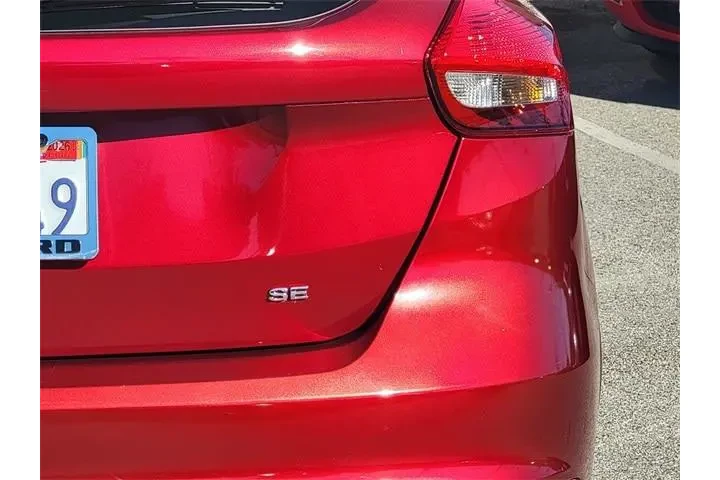 $9999 : Ford Focus 2015 SE 4dr Hatch image 6