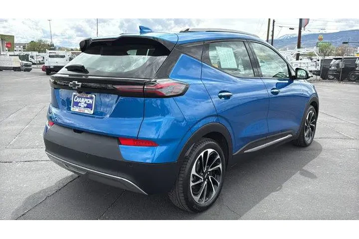 $23984 : Chevrolet Bolt EUV 2023 Prem image 5