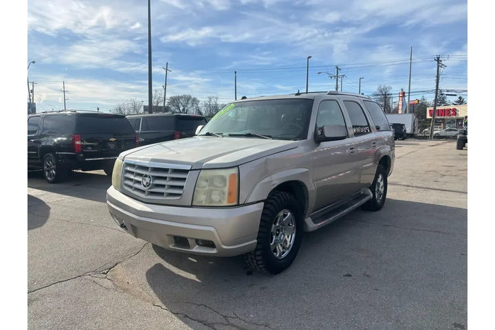 $3980 : 2004 Escalade 4dr AWD image 6