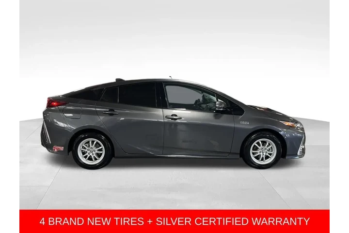$19588 : Silver Certified2017 Prius Pr image 6