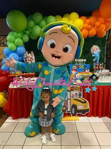 PERSONAJES FIESTAS INFANTILES image 1