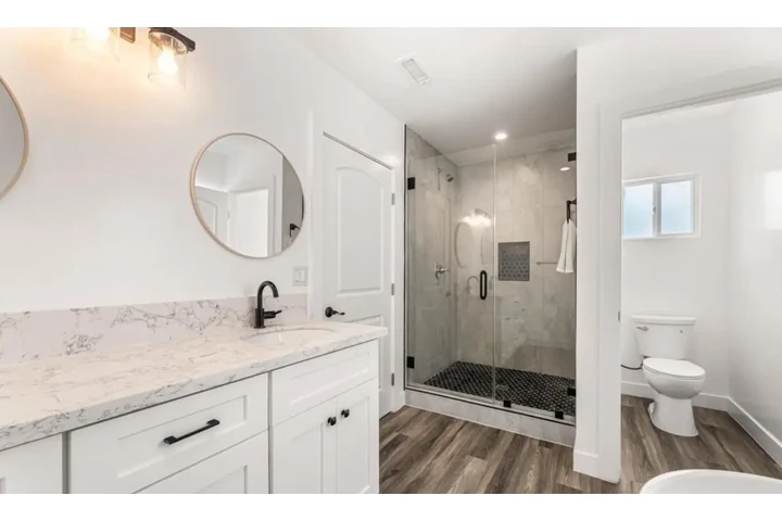 $2350 : 3Bed/2Bath Home For Rent in LA image 10