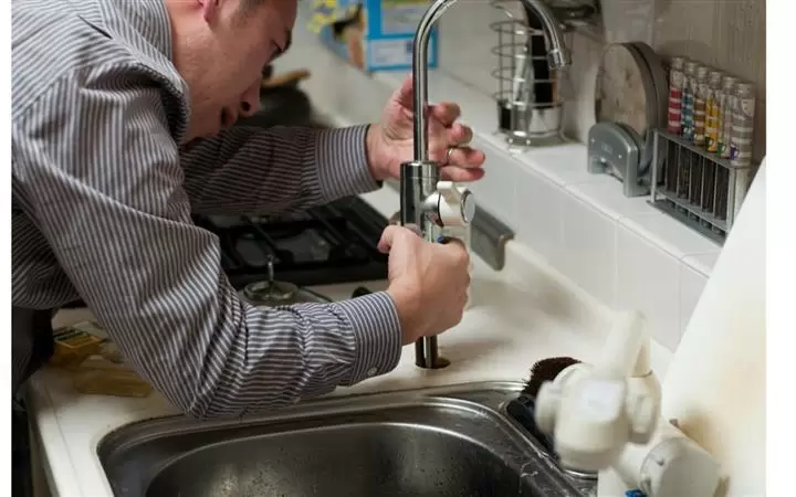 Velasquez Plumbing image 3
