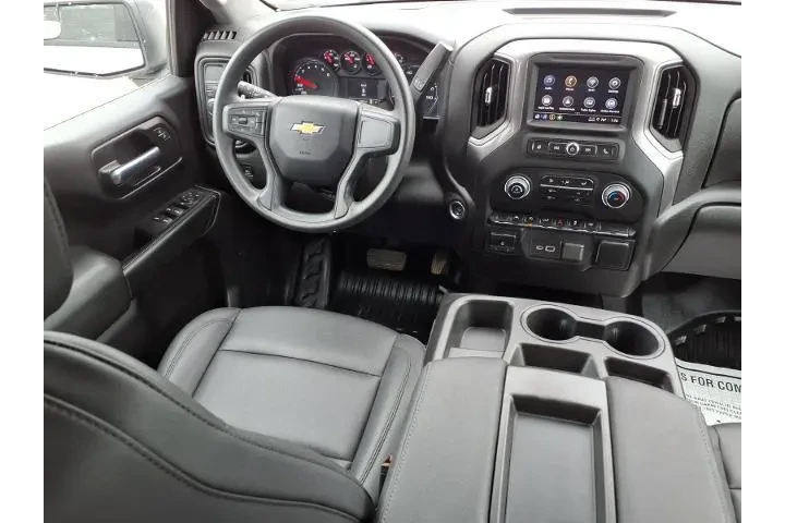 $32988 : Chevrolet Silverado 1500 202 image 4