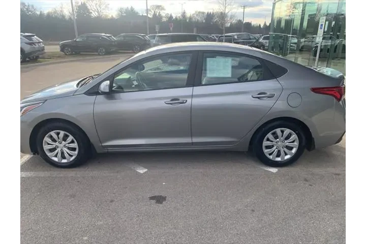 $11976 : Hyundai ACCENT 2021 SE 4dr S image 2