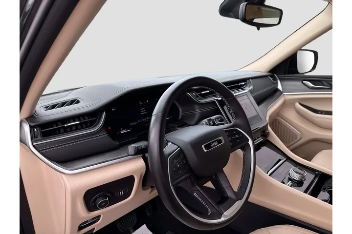 $29991 : Jeep Grand Cherokee 2022 4x4 image 10