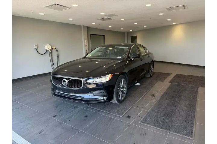 $21984 : Volvo S90 2017 T5 Momentum 4 image 1