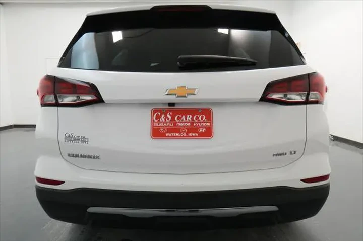 $17900 : Chevrolet Equinox 2022 4x4 L image 8