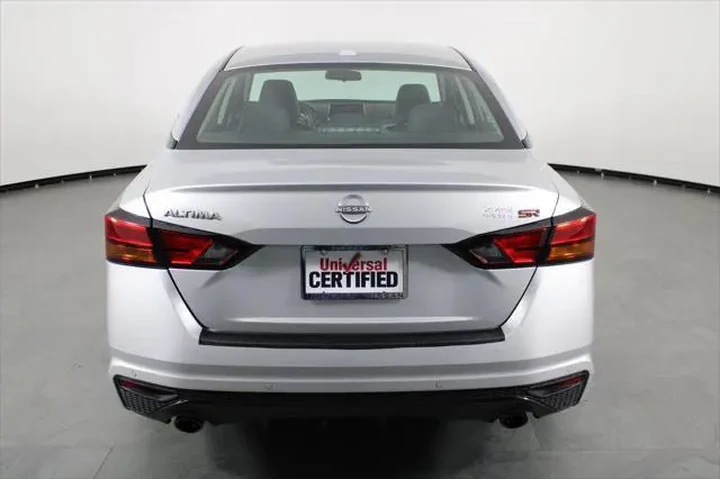 $17187 : Nissan Altima 2023 2.5 SR 4d image 8