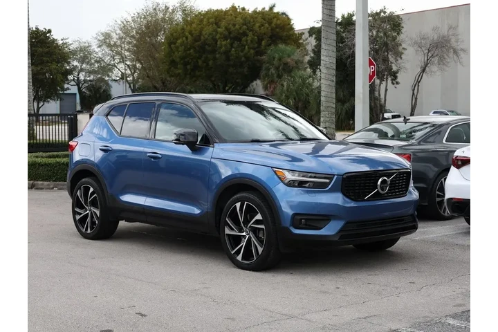 $25995 : Volvo XC40 R-Design image 8