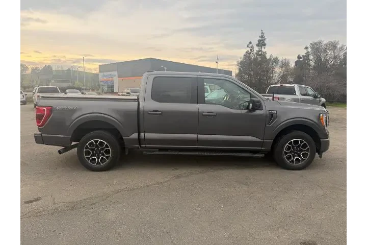 $38500 : Ford F-150 2023 4x2 XLT 4dr image 6
