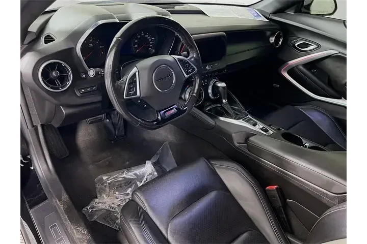 $35900 : Chevrolet Camaro 2020 SS 2dr image 9