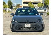 $33980 : Toyota Camry 2025 AWD SE 4dr thumbnail