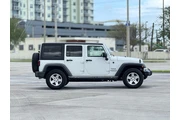 $1990 : 🚙2017 JEEP WRANGLER 🚙 LIMPIO thumbnail