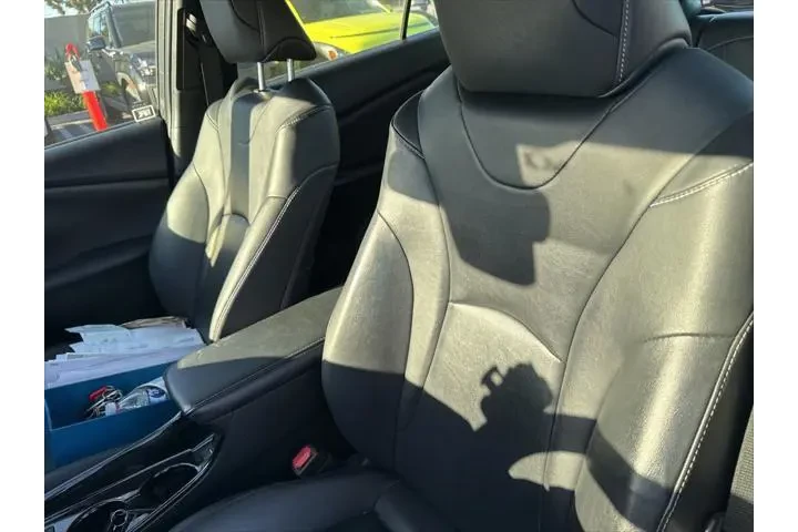 $20499 : Toyota Prius Prime 2020 XLE image 6