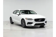 Volvo S60 2021 T5 Momentum 4