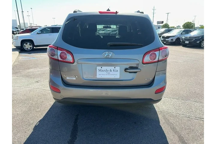 $4970 : 2012 Santa Fe GLS image 6