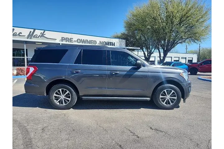 $31997 : Ford Expedition 2021 4x2 XLT image 2