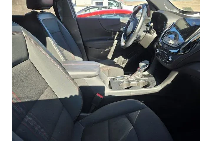 $23991 : Chevrolet Equinox 2024 RS 4d image 3