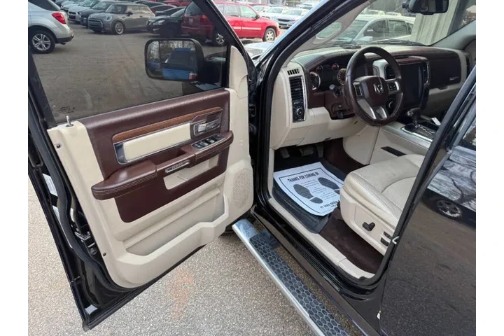 $15999 : 2013 RAM 1500 Laramie image 10